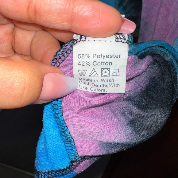 Tie Dye T-shirt. Size L - Picture 4 of 6